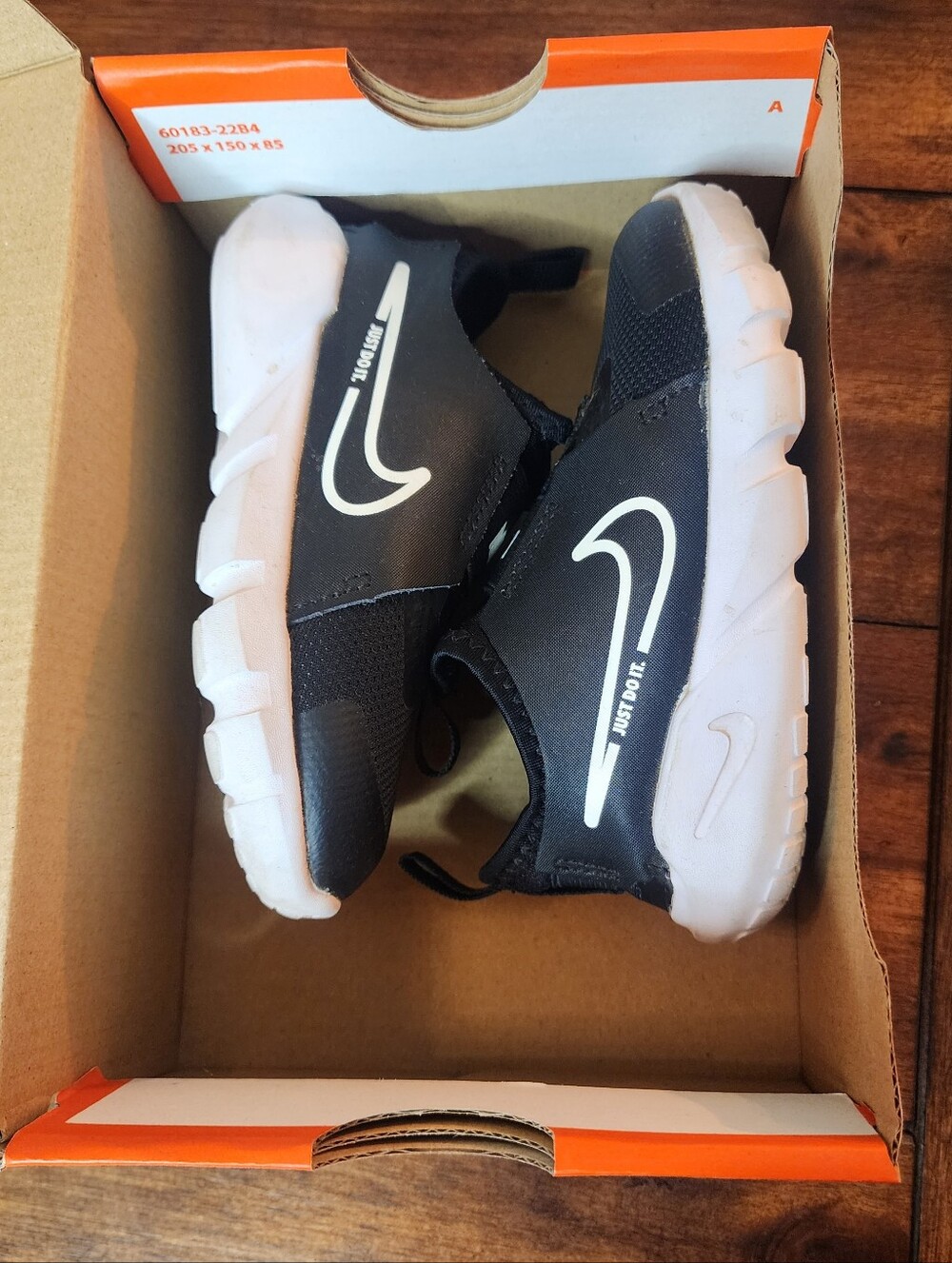 Nike Flex Runner 2 | Black And White | Toddler Size 8 | Excellent Condition!
